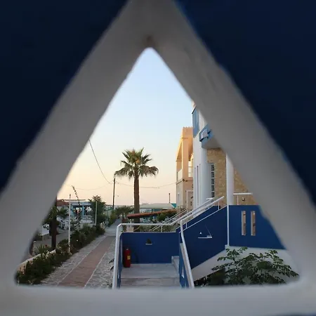 Aparthotel Bay View 3*