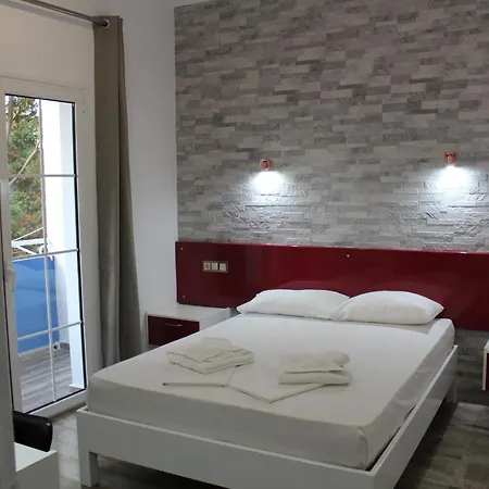 Aparthotel Bay View 3*
