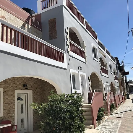 Bay View Aparthotel 3*